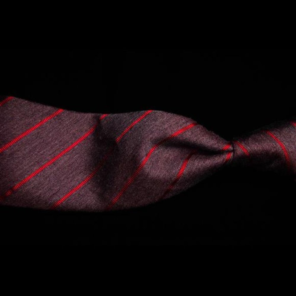 Calvin Klein - Mens Gray & Burgundy Stripe Neck Tie 3"W x 57"L